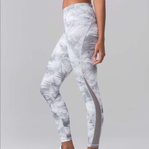 Lululemon // Train Times Pant 7/8